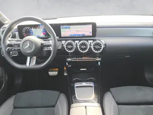 MERCEDES-BENZ CLA Shooting Brake 250 4Matic 8G-DCT