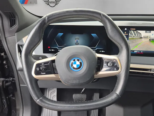 BMW iX xDrive50