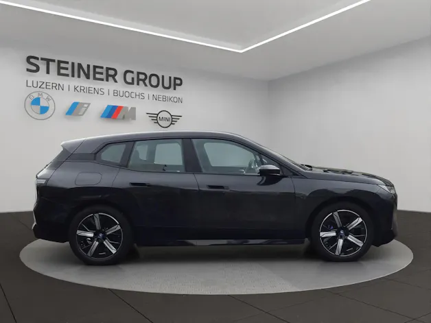 BMW iX xDrive50