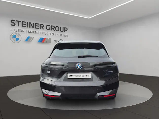 BMW iX xDrive50