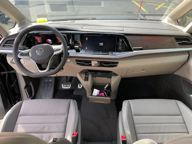 VW Multivan 1.4 eHybrid Style DSG - 6 Sitzer