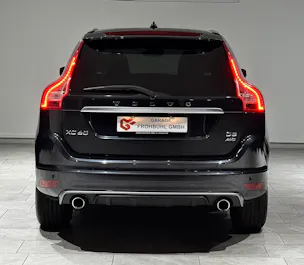 VOLVO XC60 D5 AWD R-Design Geartronic I AHK 2000KG I