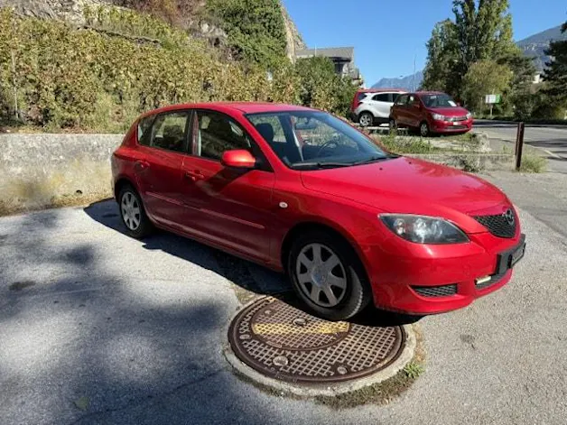 MAZDA 3 1.6 16V Confort