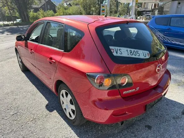 MAZDA 3 1.6 16V Confort