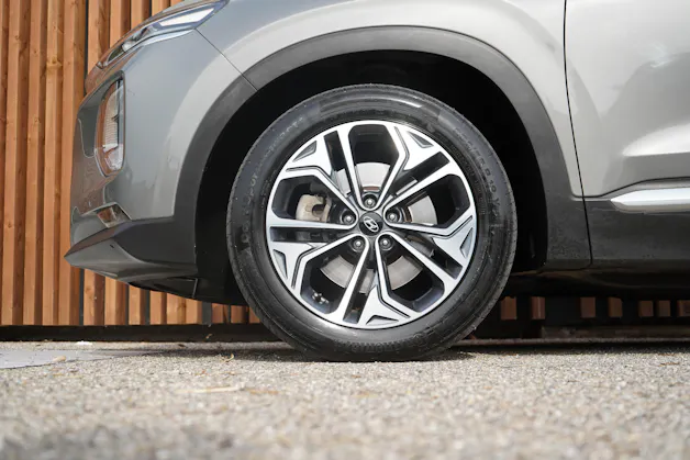 HYUNDAI SANTA FE 2.2 CRDI VERTEX 4WD AUTOMATIC l 200 PS