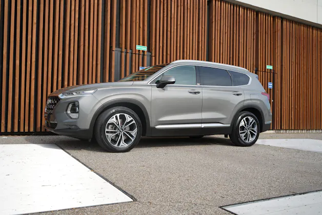 HYUNDAI SANTA FE 2.2 CRDI VERTEX 4WD AUTOMATIC l 200 PS