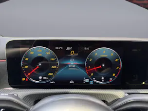 MERCEDES-BENZ A 250 AMG Line 4m