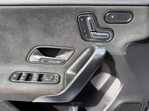 MERCEDES-BENZ A 250 AMG Line 4m