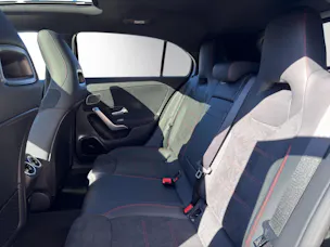 MERCEDES-BENZ A 250 4Matic 8G-DCT