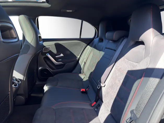 MERCEDES-BENZ A 250 4Matic 8G-DCT