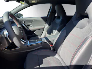 MERCEDES-BENZ A 250 4Matic 8G-DCT