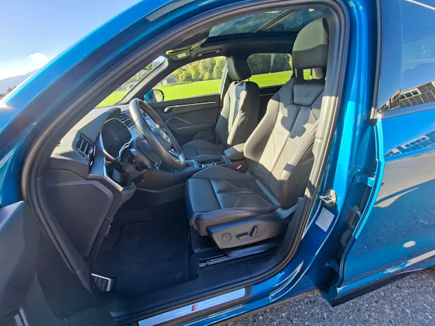 AUDI Q3 45 TFSI e S line S-tronic *inkl. Garantie + Anhängerkupplung*