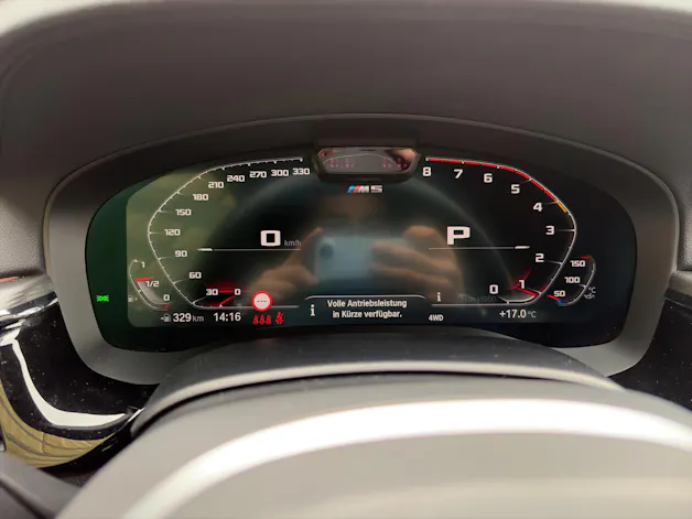 BMW M5 xDrive Competition Drivelogic