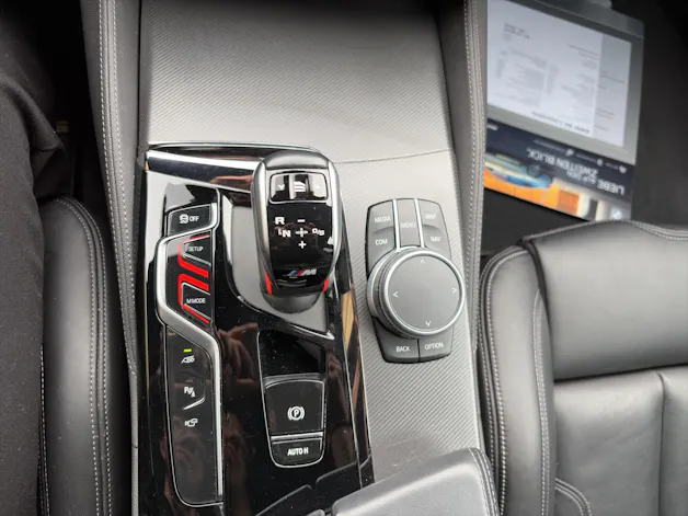 BMW M5 xDrive Competition Drivelogic