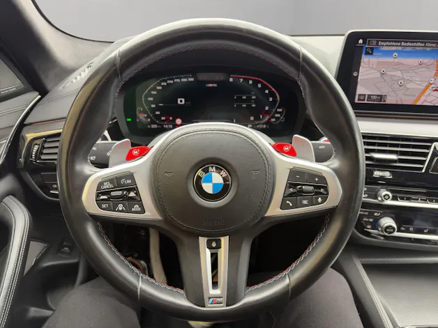 BMW M5 xDrive Competition Drivelogic