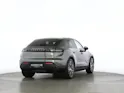 PORSCHE Macan 4