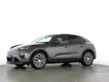 PORSCHE Macan 4