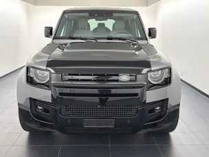 Land Rover Defender110 3.0DI6 300 SE