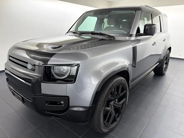 Land Rover Defender110 3.0DI6 300 SE