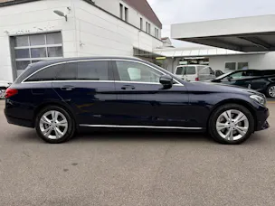 MERCEDES-BENZ C 250 d Swiss Star Exclusive 4Matic 9G-Tronic