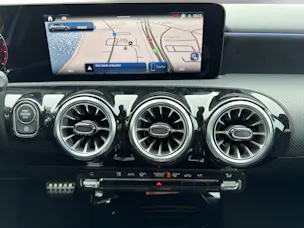 MERCEDES-BENZ A 200 Night Star 7G-DCT