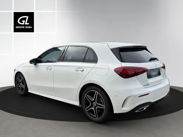 MERCEDES-BENZ A 200 Night Star 7G-DCT