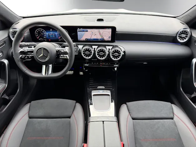 MERCEDES-BENZ A 200 Night Star 7G-DCT