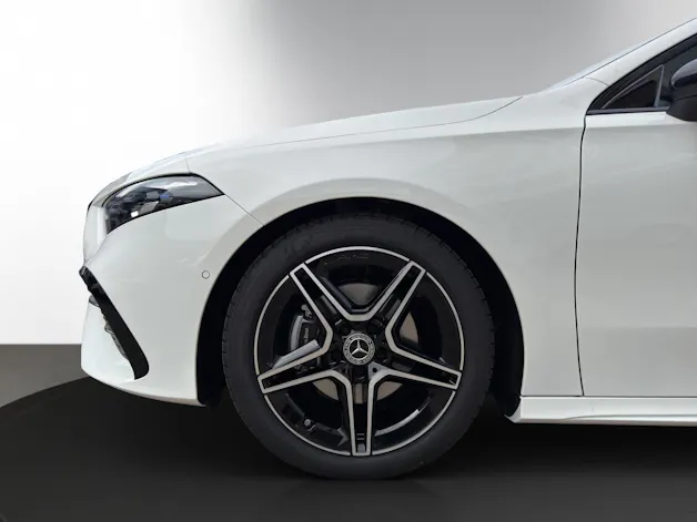 MERCEDES-BENZ A 200 Night Star 7G-DCT