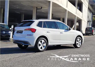 SKODA Kamiq 1.0 TSI Ambition DSG *Rückfahrkamera+8-fach m. Pneu*