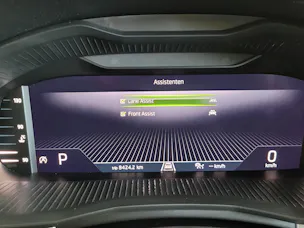 SKODA Kamiq 1.0 TSI Ambition DSG *Rückfahrkamera+8-fach m. Pneu*