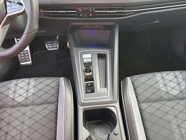 VW Golf 1.5 eTSi mHEV ACT R-Line DSG-Automat