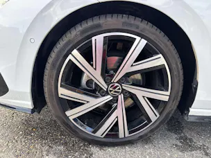 VW Golf 1.5 eTSi mHEV ACT R-Line DSG-Automat