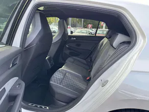 VW Golf 1.5 eTSi mHEV ACT R-Line DSG-Automat