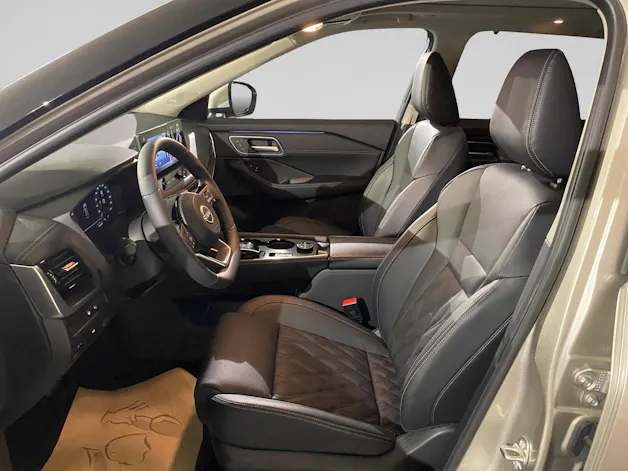 NISSAN X-Trail 1.5 VC-T e-Power 4WD 7 Sitze Tekna+