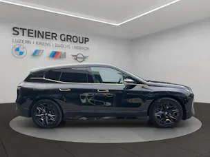 BMW iX xDrive40