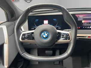 BMW iX xDrive40