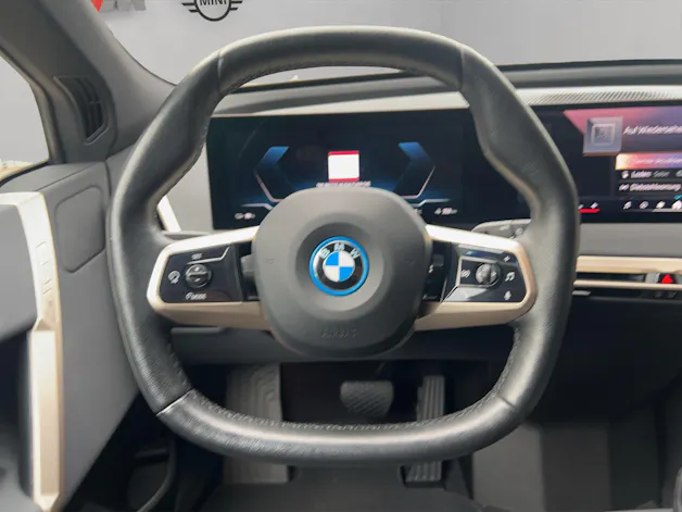 BMW iX xDrive40