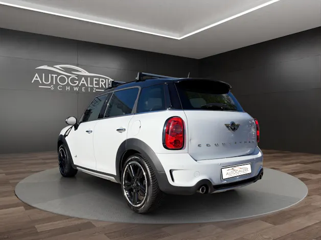MINI Countryman Cooper SD ALL4 Snowhill | CH | CHILI | WIRED | Xenon | 18" | Piano Black Exterieur |
