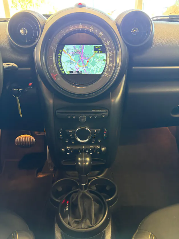 MINI Countryman Cooper SD ALL4 Snowhill | CH | CHILI | WIRED | Xenon | 18" | Piano Black Exterieur |