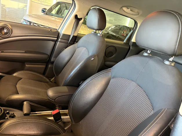 MINI Countryman Cooper SD ALL4 Snowhill | CH | CHILI | WIRED | Xenon | 18" | Piano Black Exterieur |
