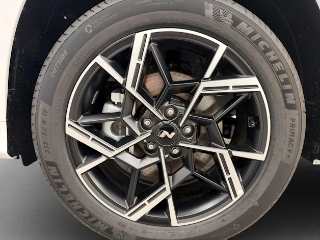 HYUNDAI Tucson 1.6 T-GDi HEV N-Line 4WD