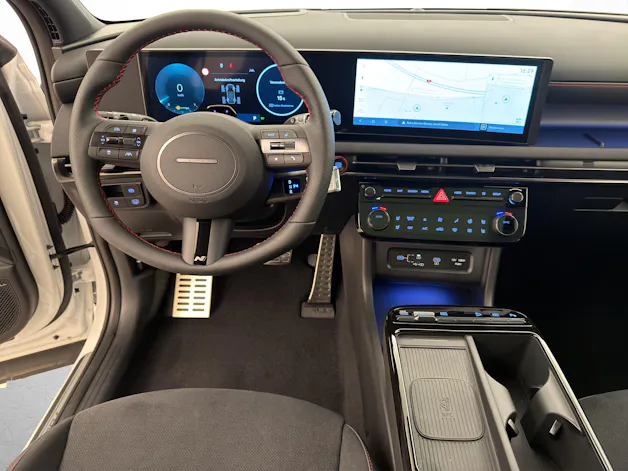 HYUNDAI Tucson 1.6 T-GDi HEV N-Line 4WD