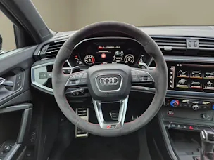 AUDI RS Q3 Sportback quattro S tronic