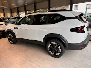 DACIA Bigster HEV 155 Extreme