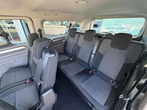 VW Caravelle 2.0 TDI Life LWB 4Motion 4x4 Automat 9-Sitzplätze