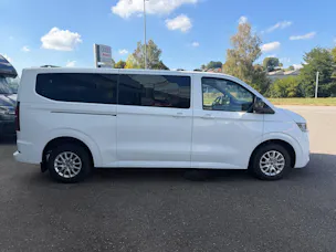 VW Caravelle 2.0 TDI Life LWB 4Motion 4x4 Automat 9-Sitzplätze