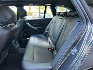 BMW 330d xDrive Touring Sport Line Steptronic