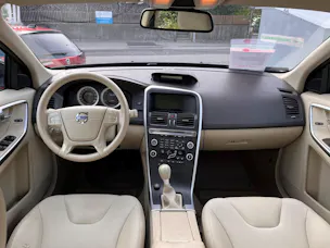VOLVO XC60 D5 AWD Kinetic