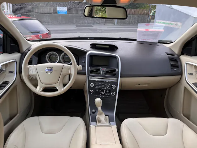 VOLVO XC60 D5 AWD Kinetic