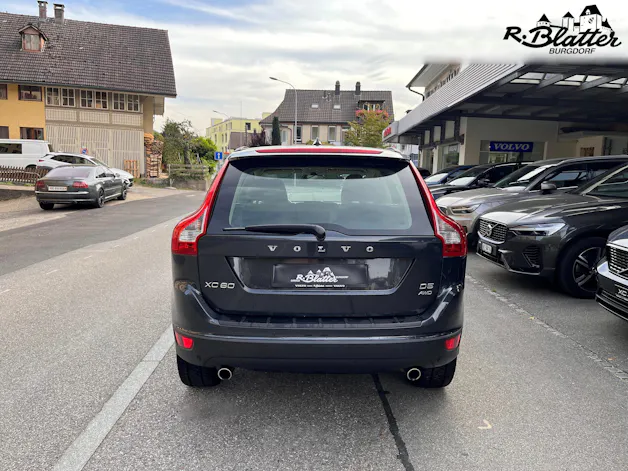 VOLVO XC60 D5 AWD Kinetic